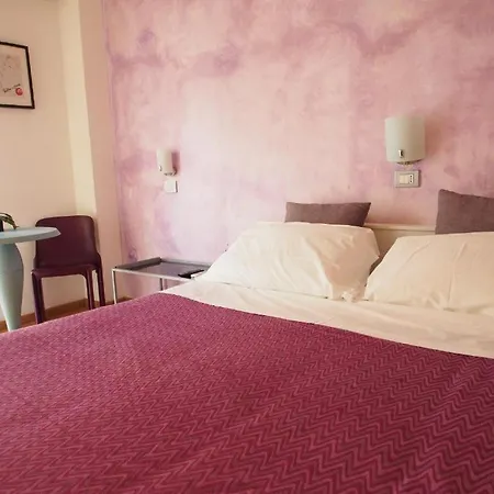 Bed & Breakfast Eddy Blue Bari